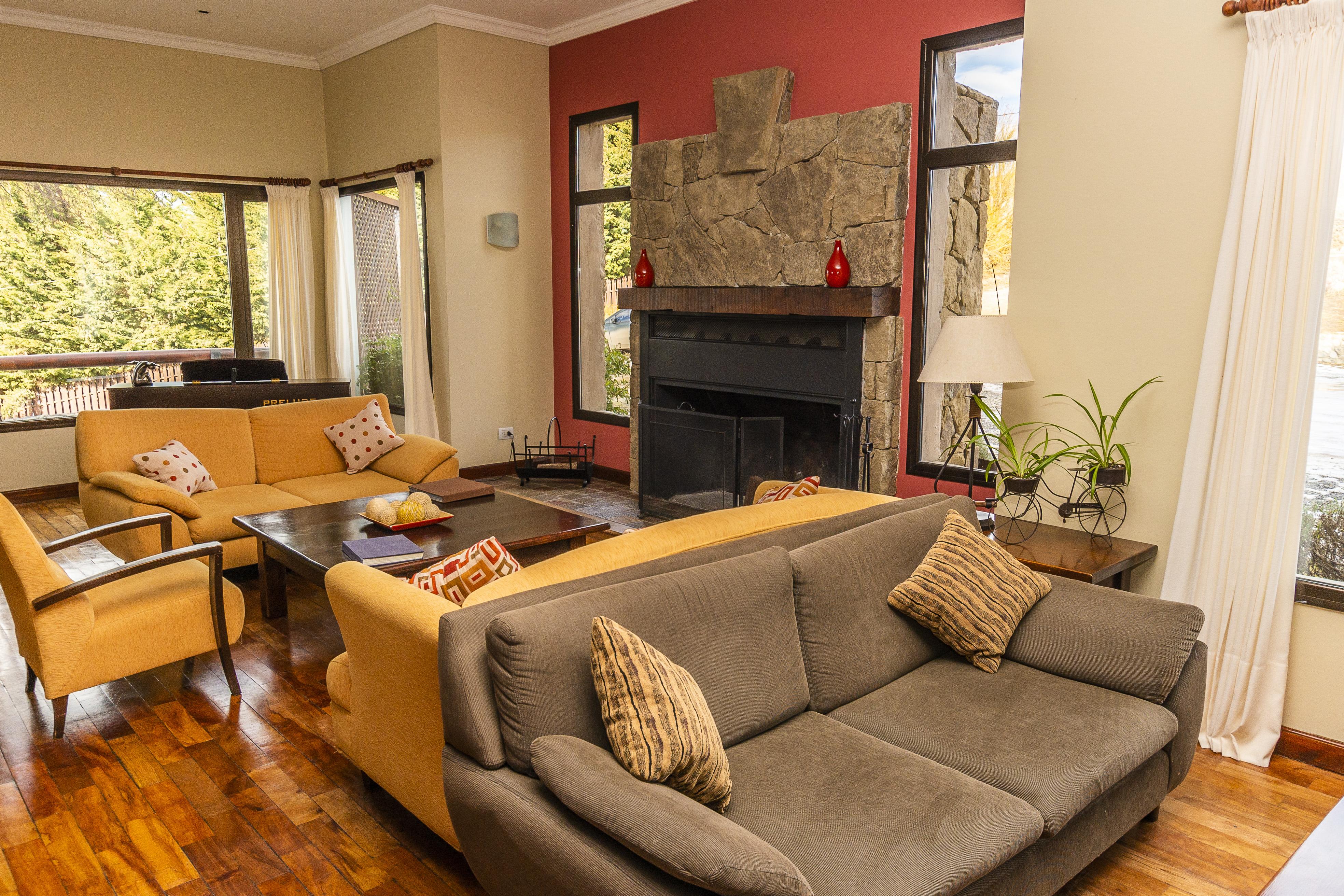 Xelena Hotel & Suites El Calafate Ngoại thất bức ảnh