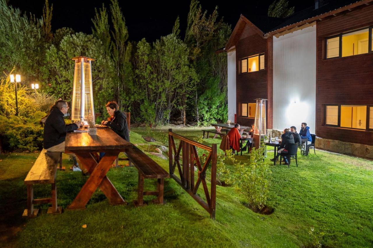 Xelena Hotel & Suites El Calafate Ngoại thất bức ảnh