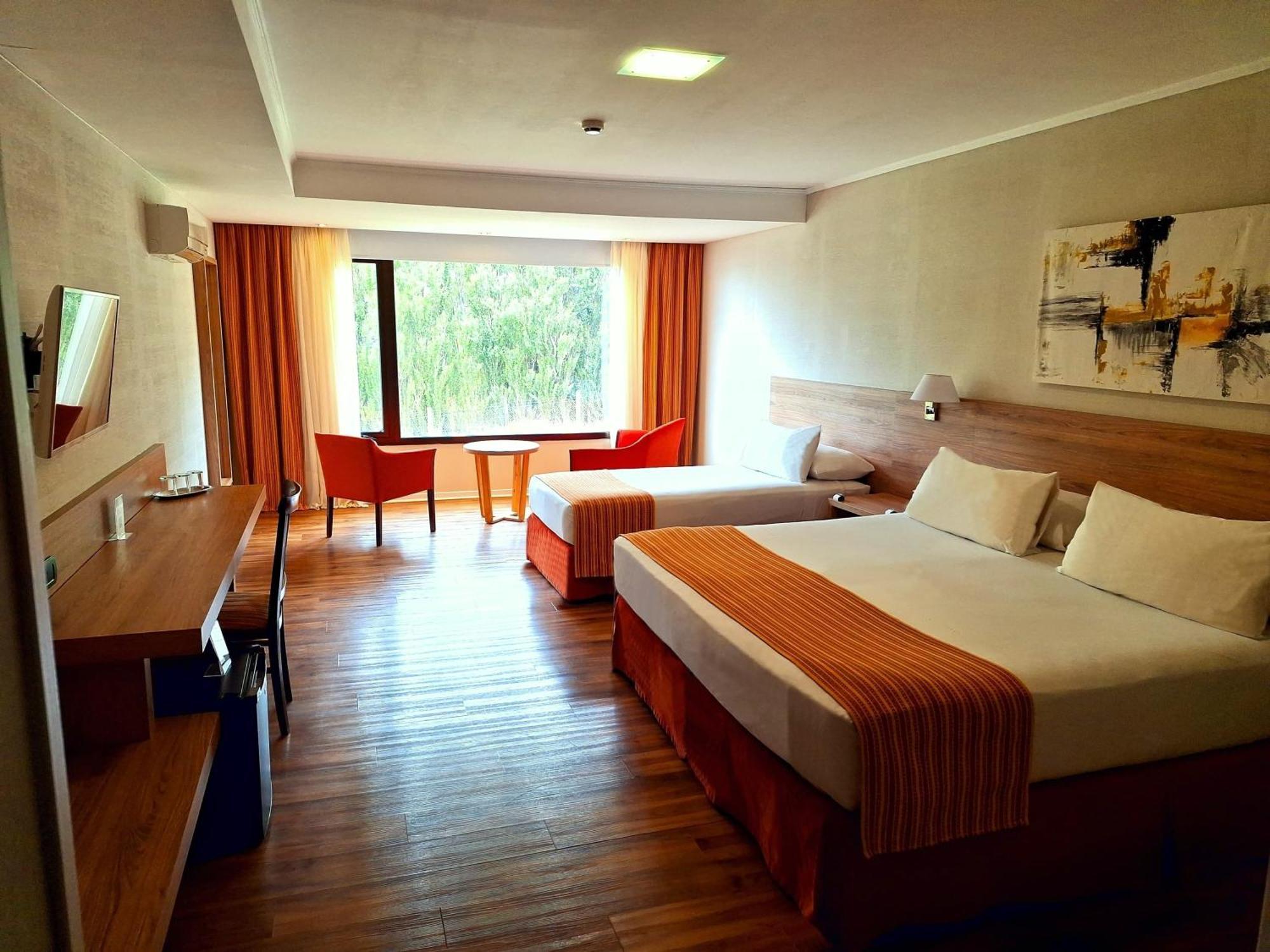 Xelena Hotel & Suites El Calafate Ngoại thất bức ảnh